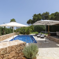  Luxurises Ferienhaus Siesta Pueblo - mit Pool und Meerblick / Santa Eulalia